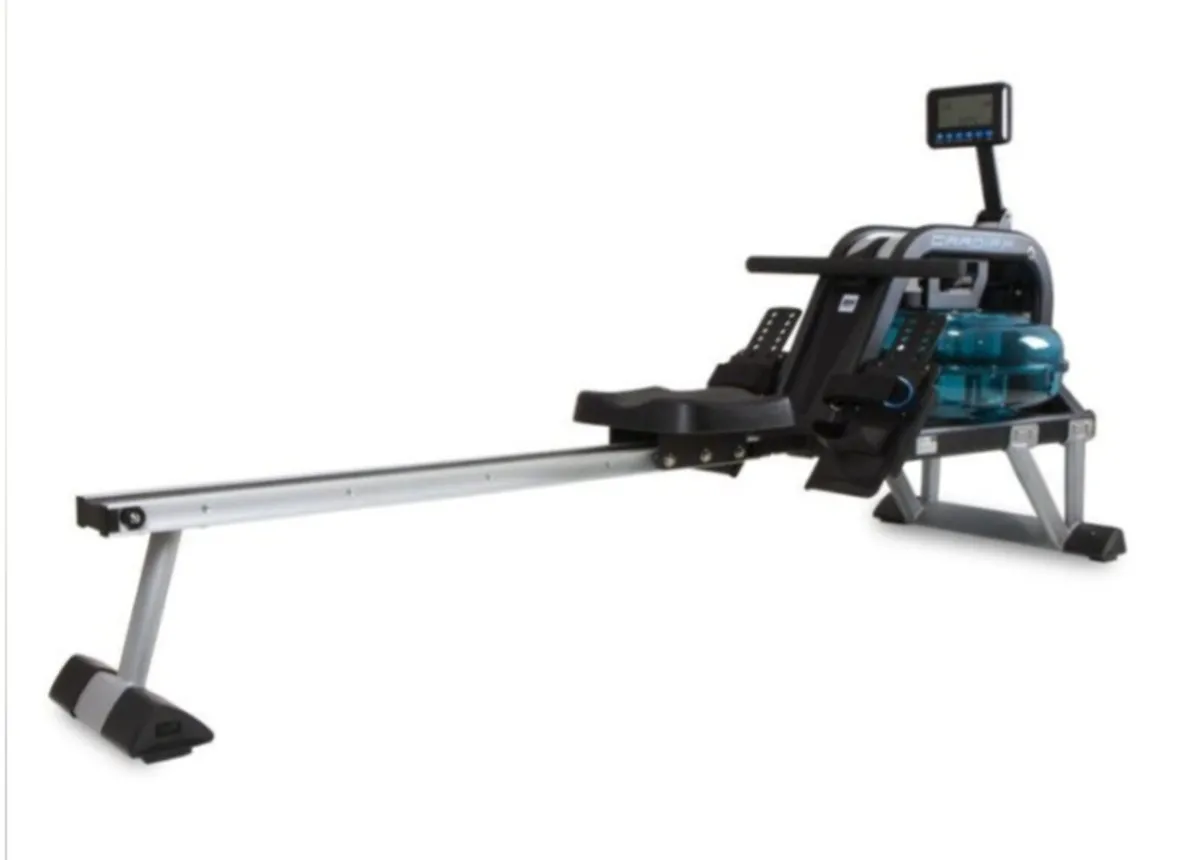 BH Fitness Cardiff Water Rowing Machine - Image 1
