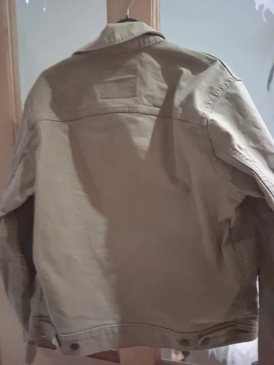 Levis Jacket size s - Image 2