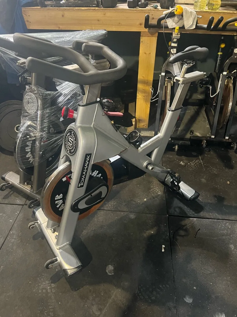 TOMAHAWK SPIN BIKES - Image 2