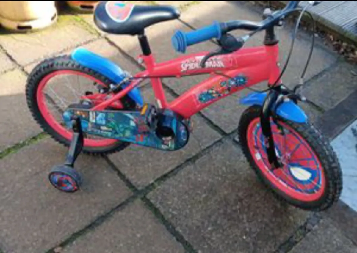 Boys spiderman Bike - Image 4