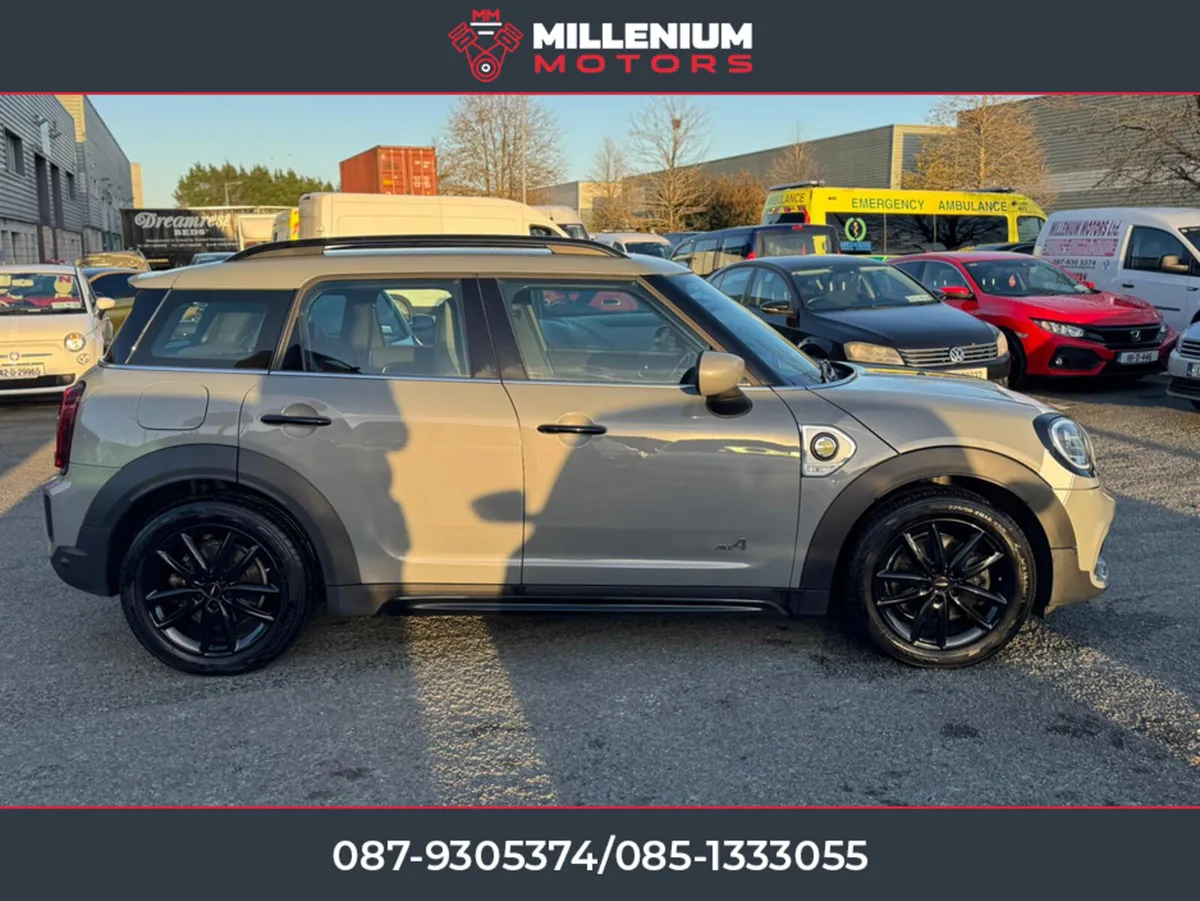 Mini Countryman SPORT JOHN COOPER WORKS - Image 2