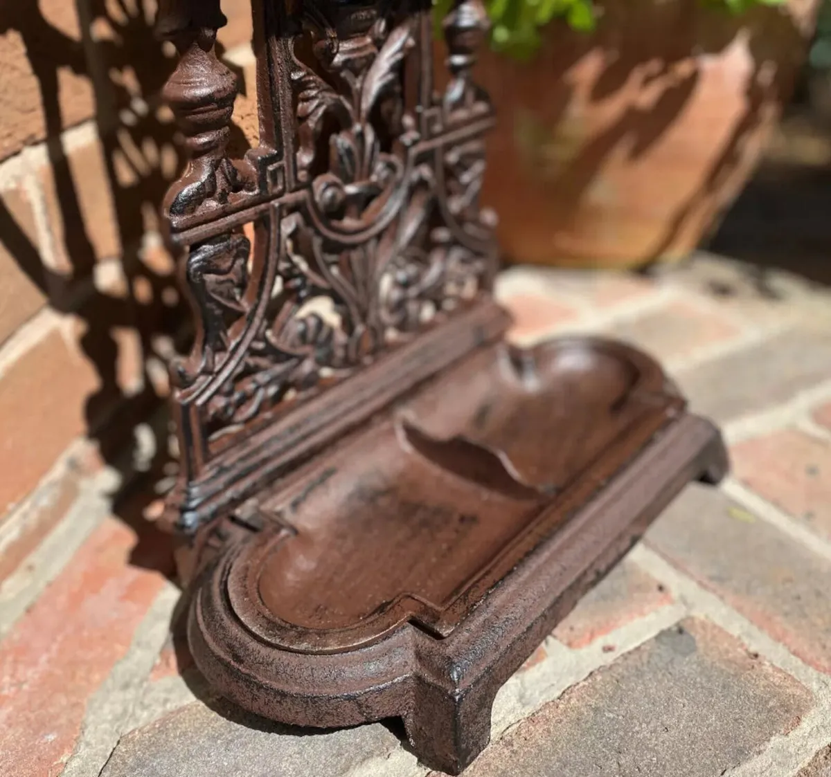 Cast Iron Umbrella Stand Vintage Style NEW - Image 2