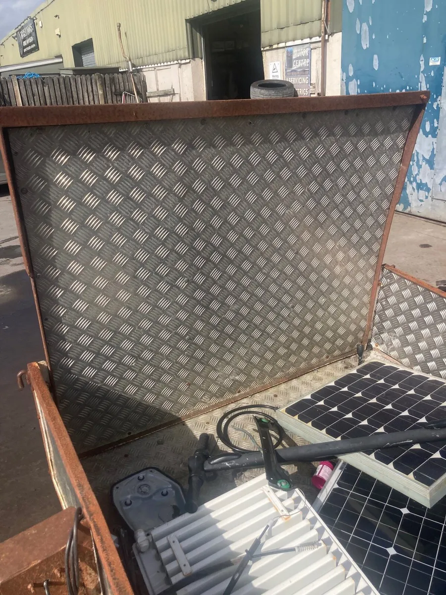 Trailer with Rear Ramp - Image 3