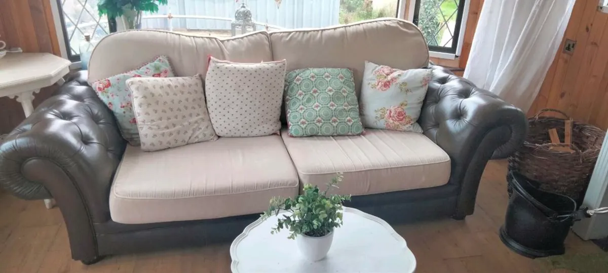 3  seater couch - Image 4