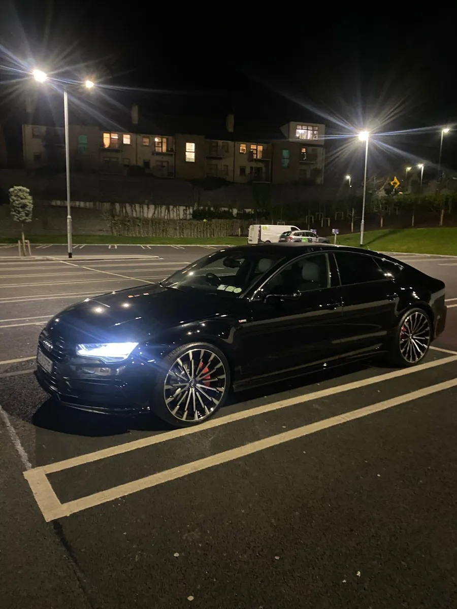 Audi A7 S-line - Image 1