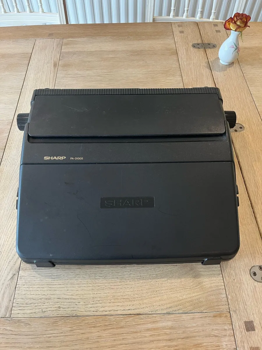 Electric Typewriter Sharp PA-3100S - Image 1