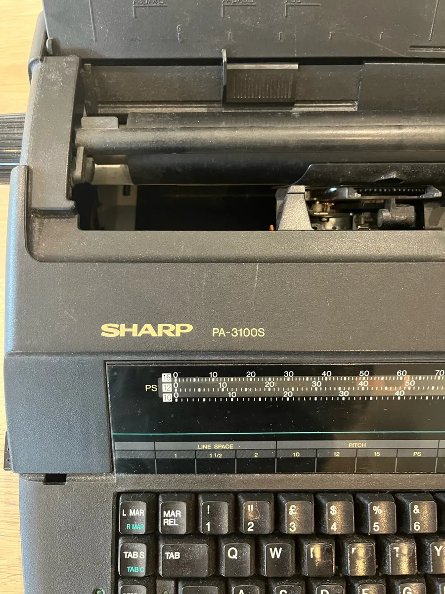 Electric Typewriter Sharp PA-3100S - Image 2