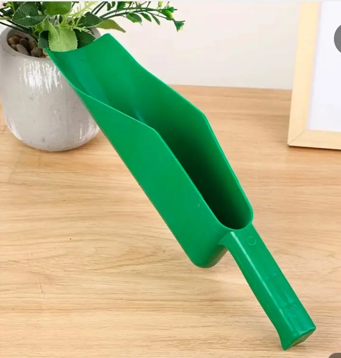 Gutter Cleaning Scoop - Image 3