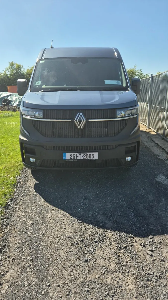 DRIVER WITH OWN VAN AVAILABLE - Image 2