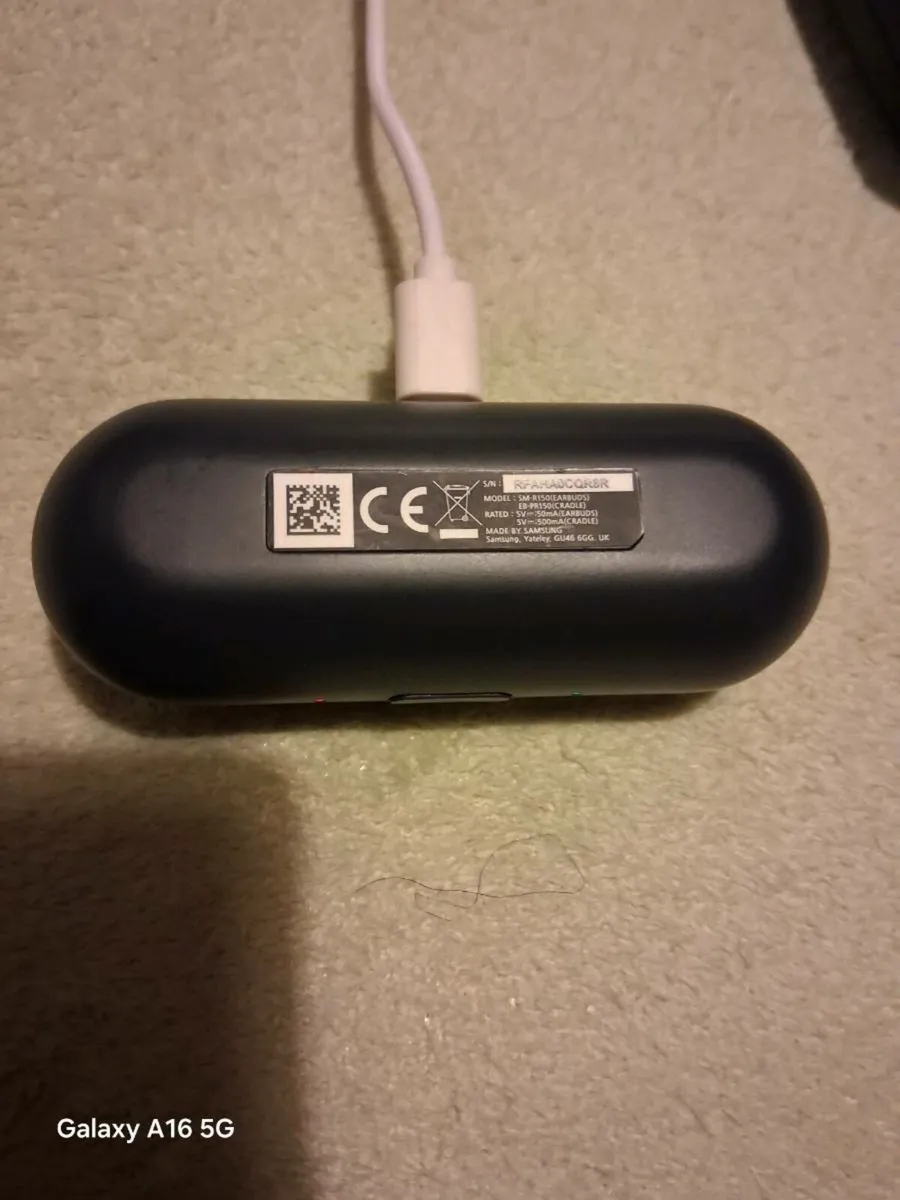 Samsung sm r150 earbuds - Image 3