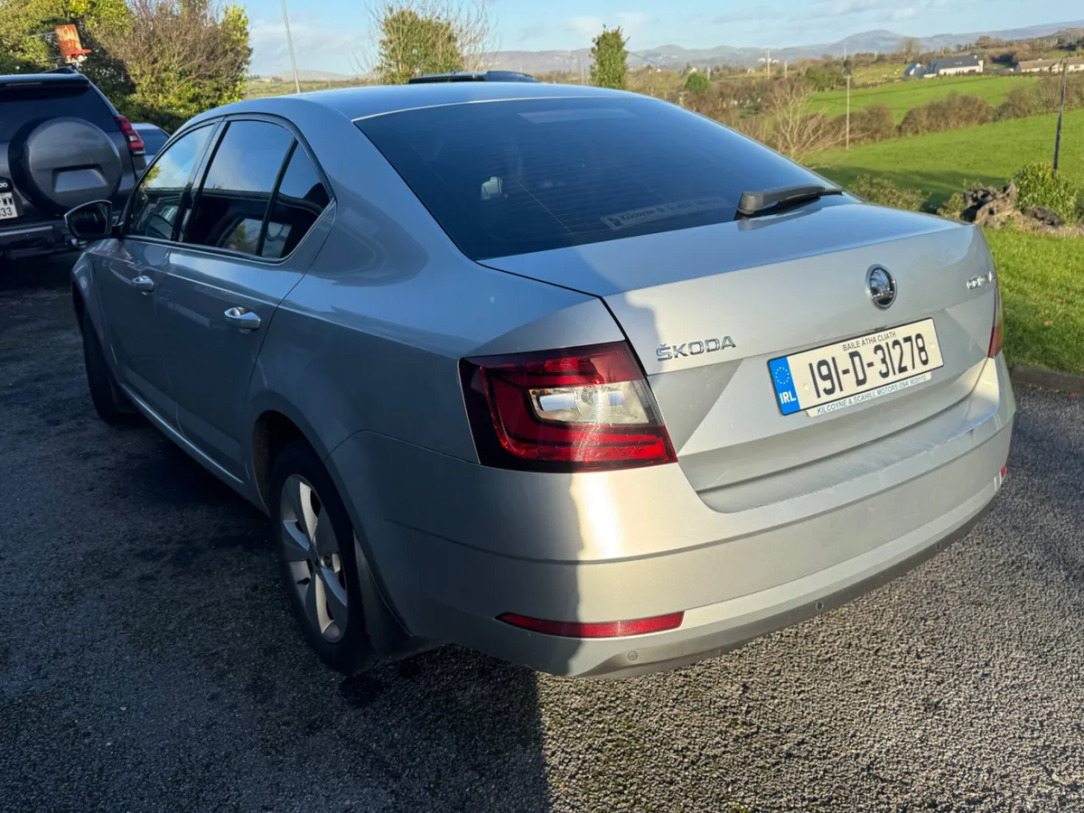 Skoda Octavia 2019 1.6 diesel - Image 3