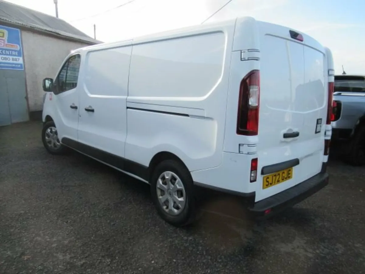 2.0L  L2H1 LWB 150 BHP RED EDITION - Image 2