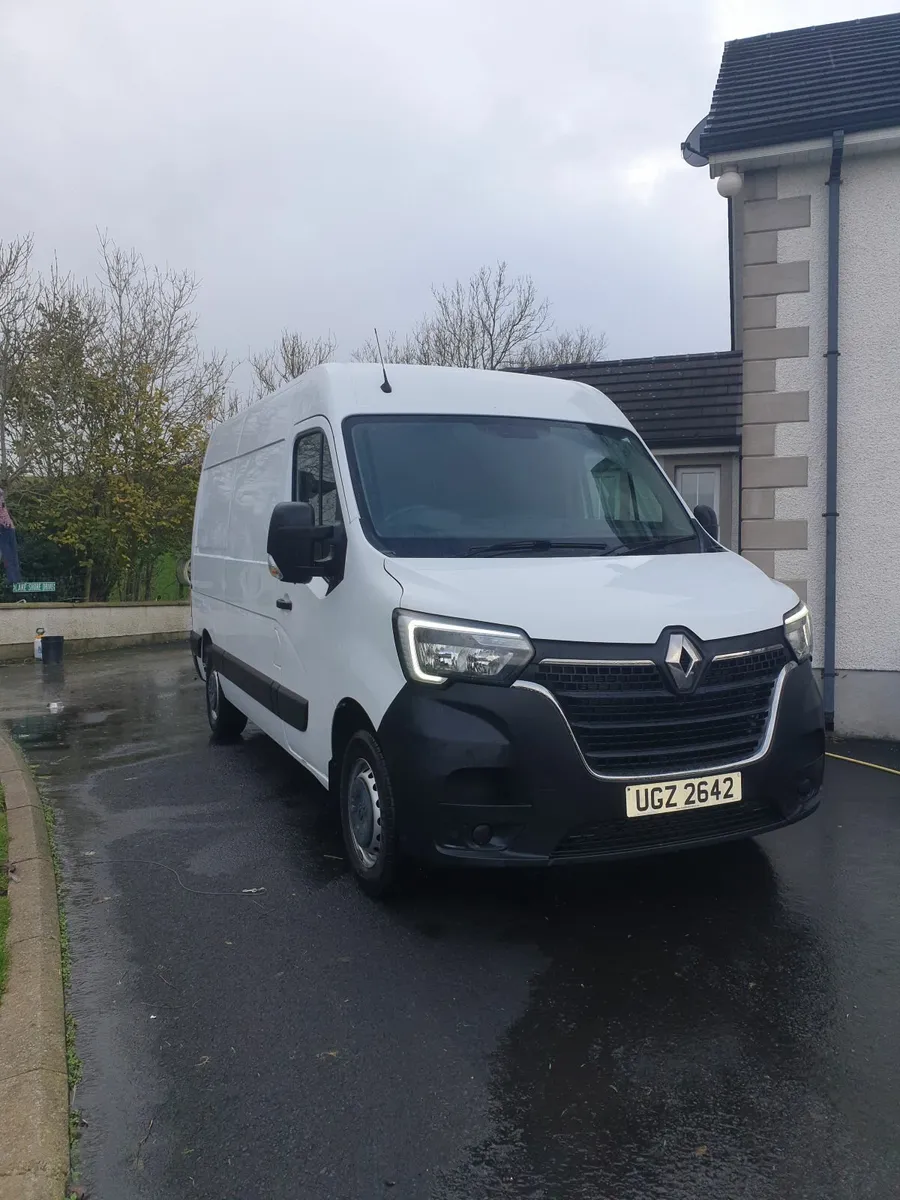 Renault Master 2021 - Image 2