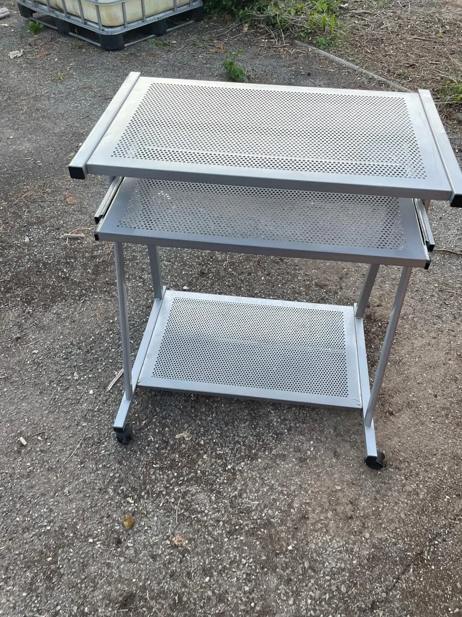 Metal study desk - Image 1