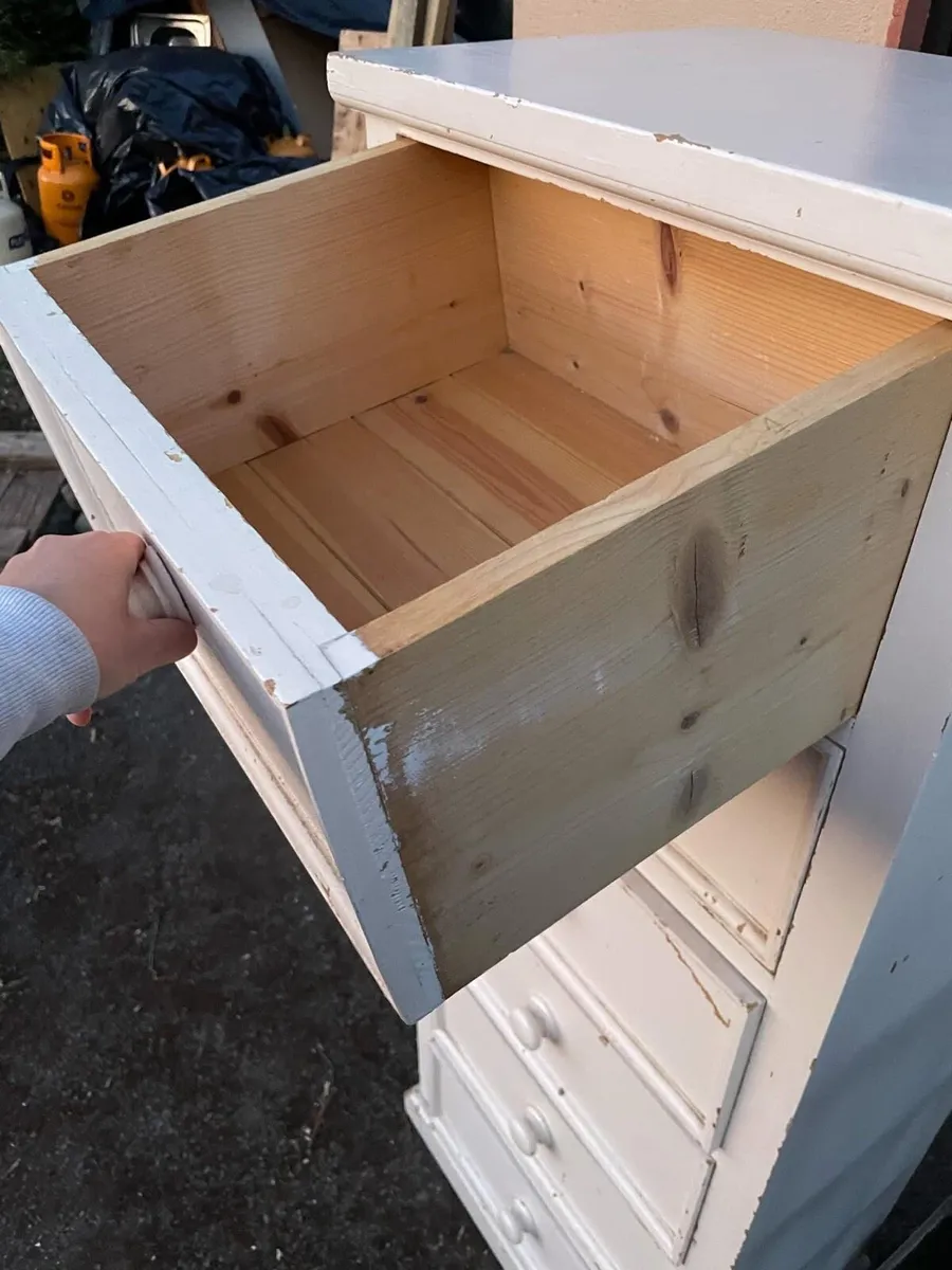 Tall boy chest of drawers - Image 4