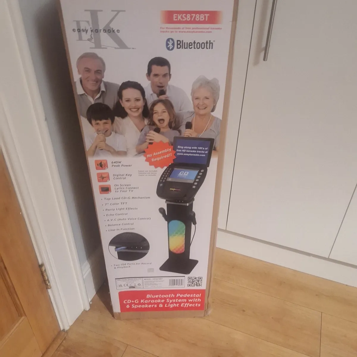 Karaoke machine - Image 1