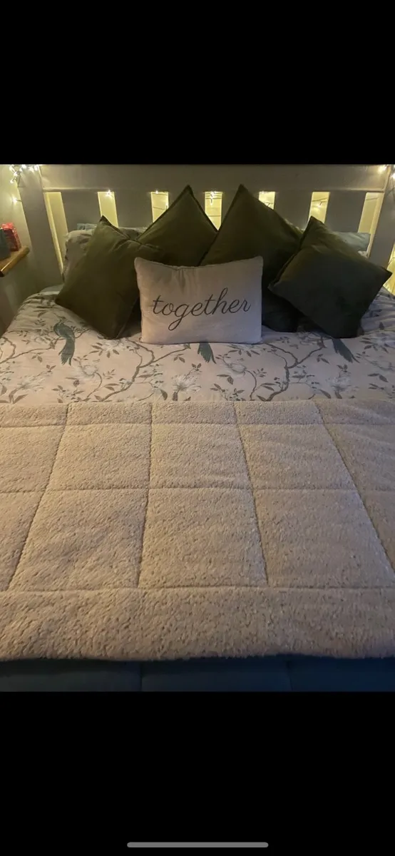 Bed and bedside lockers - Image 1