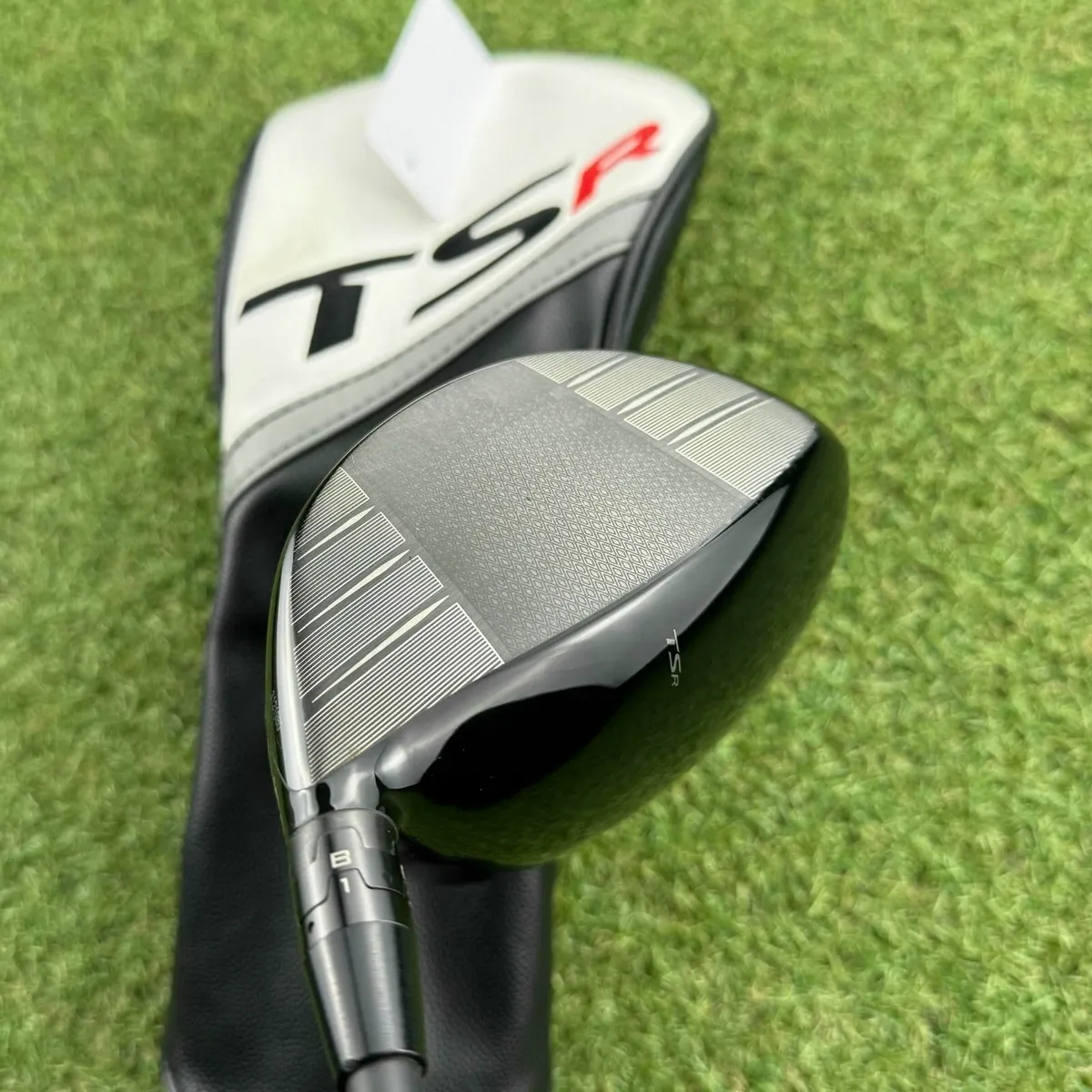 Titleist TSR3 Driver / 10° / Stiff - Image 3