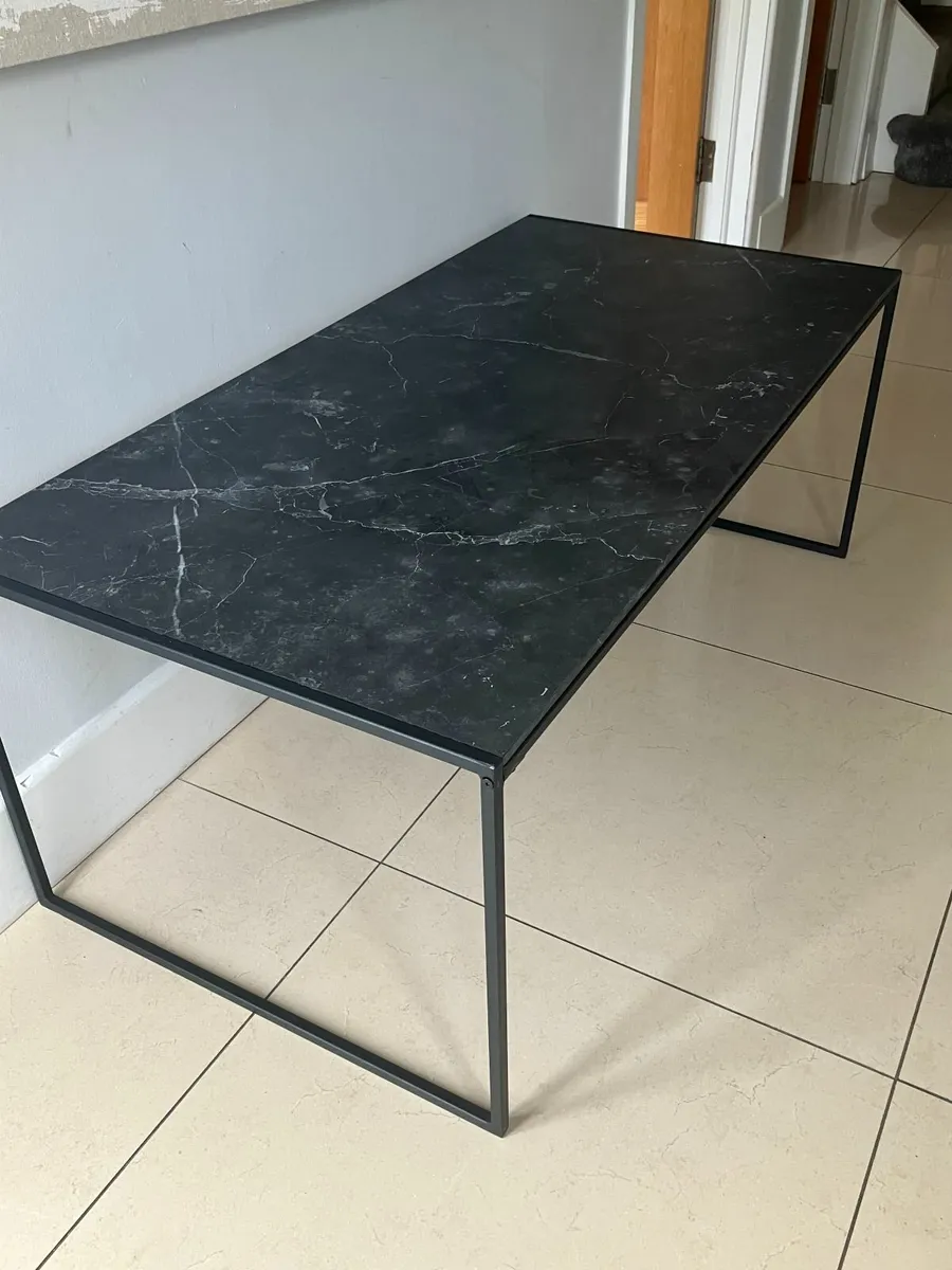 Brand New Contemporary Coffee Table