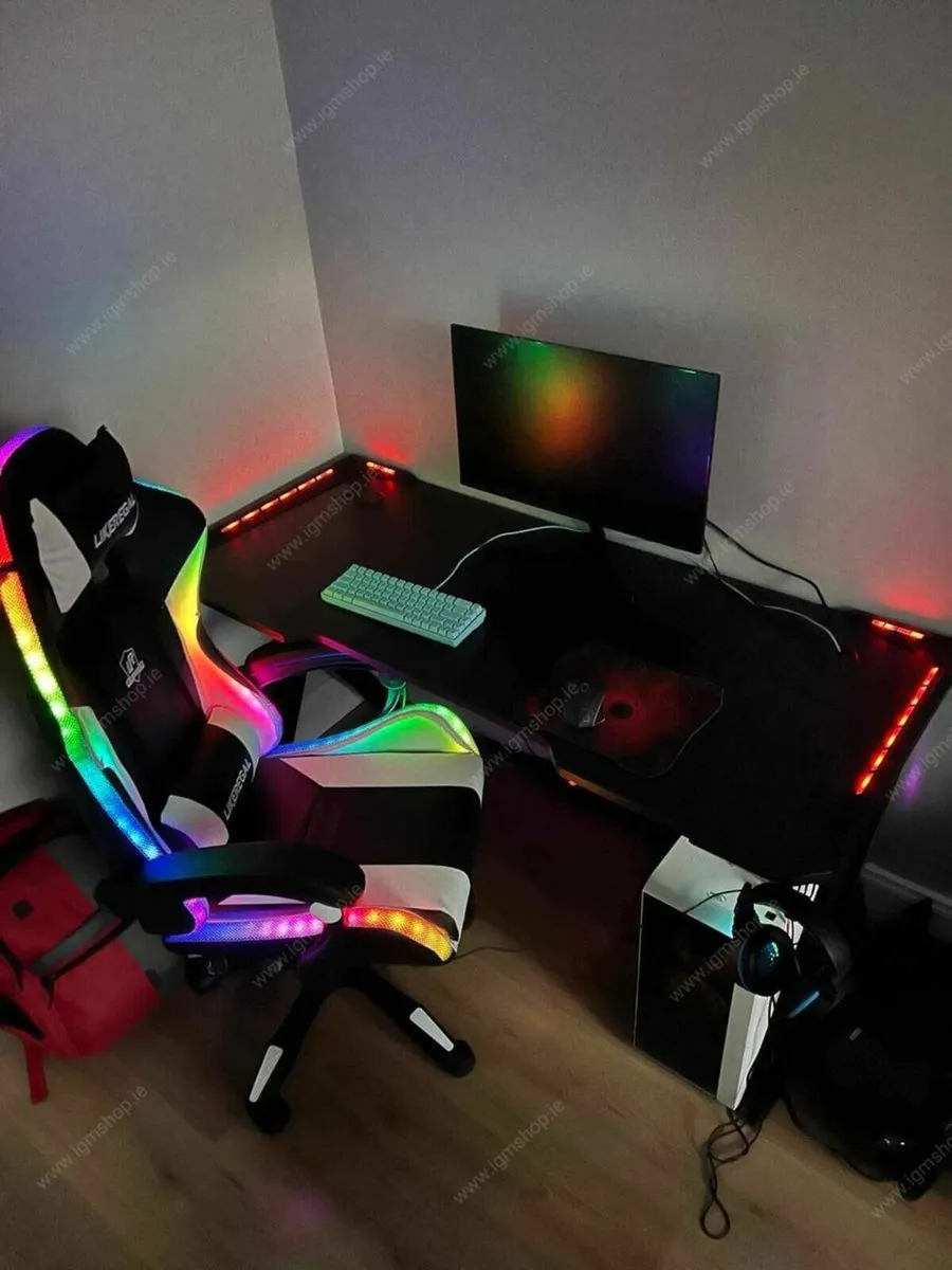 Gaming chair with RGB LED and speakers - Image 1