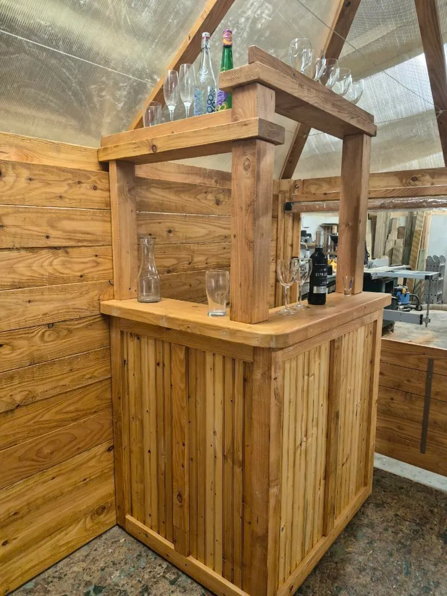 Pergola garden bar - Image 1