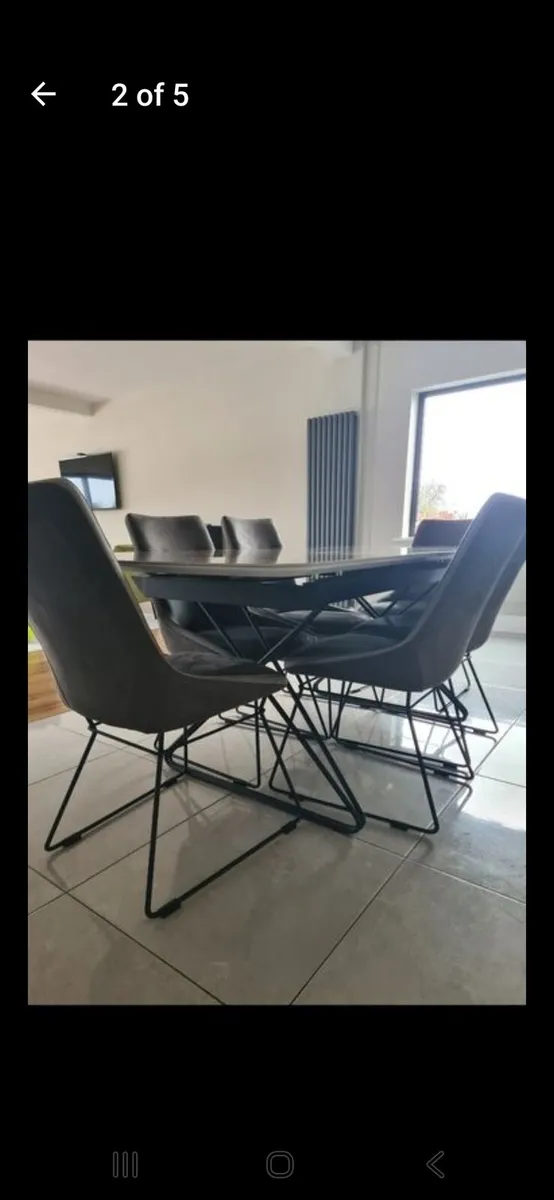 Dining table and chairs - Image 3