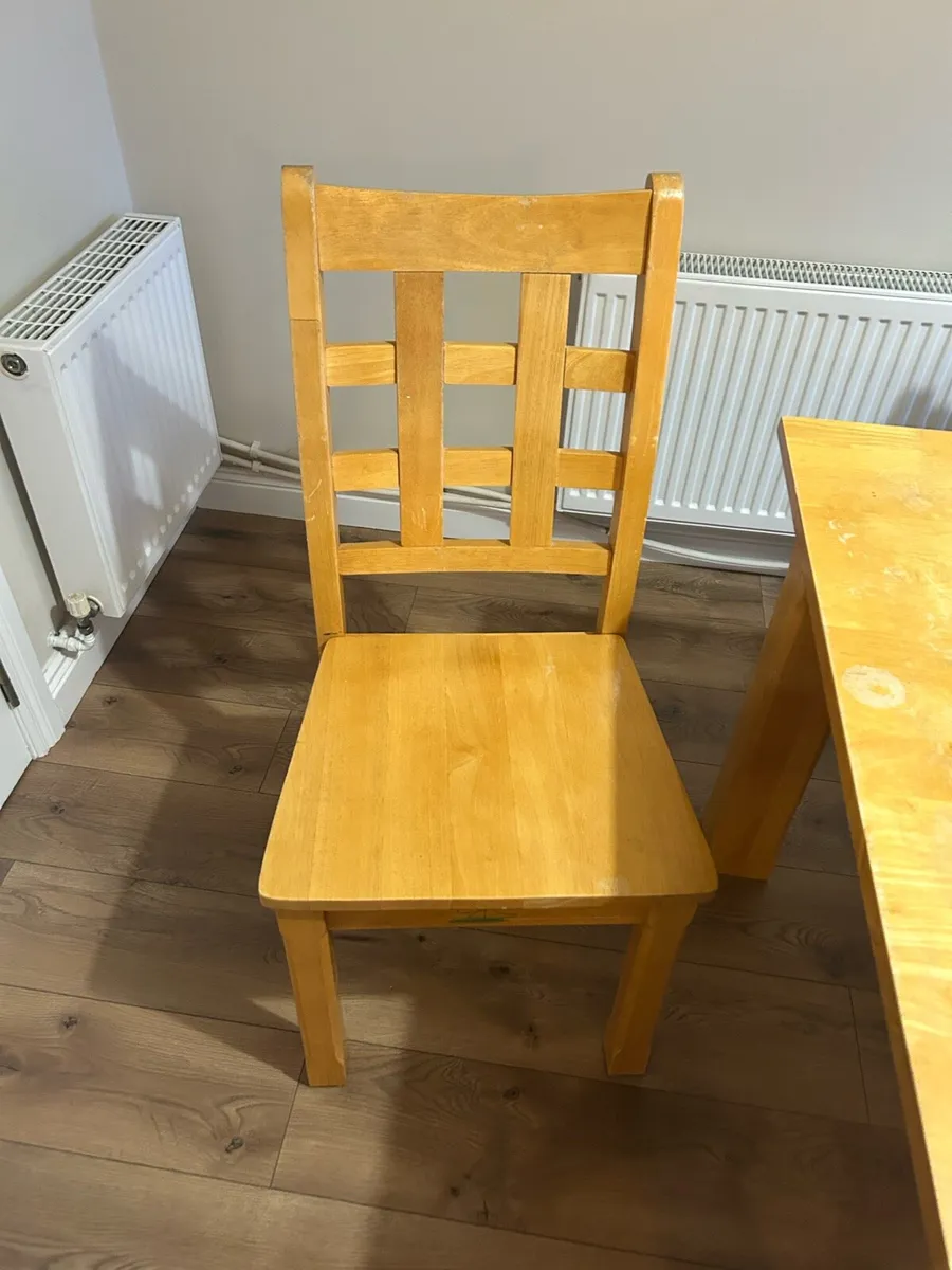 Dining Table and Chairs - Image 3