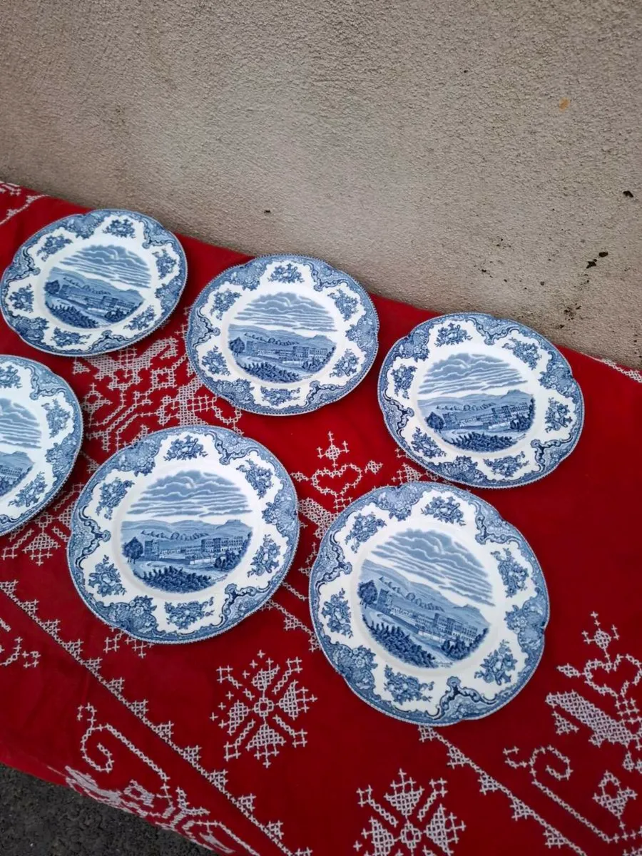 6 blue vintage cake plates postage possible - Image 2