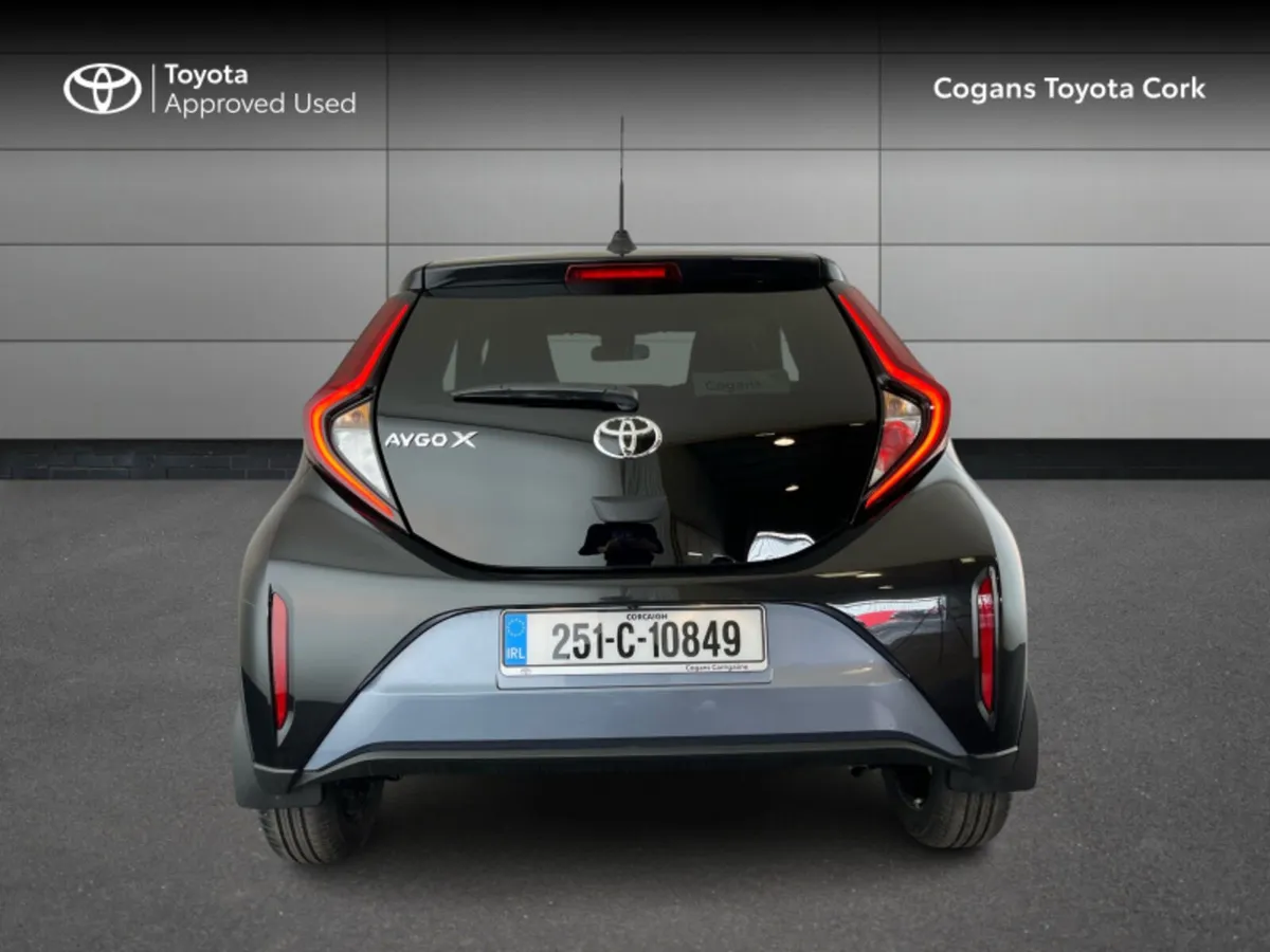 Toyota Aygo X 1.0 Design - Image 4