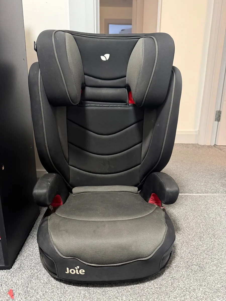 Joie car seat - Image 1
