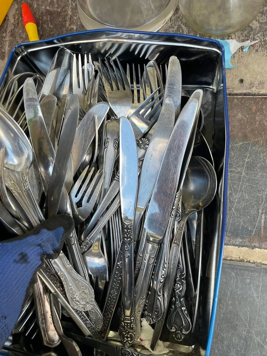 Large bundle kitchen items €30 together - Image 2