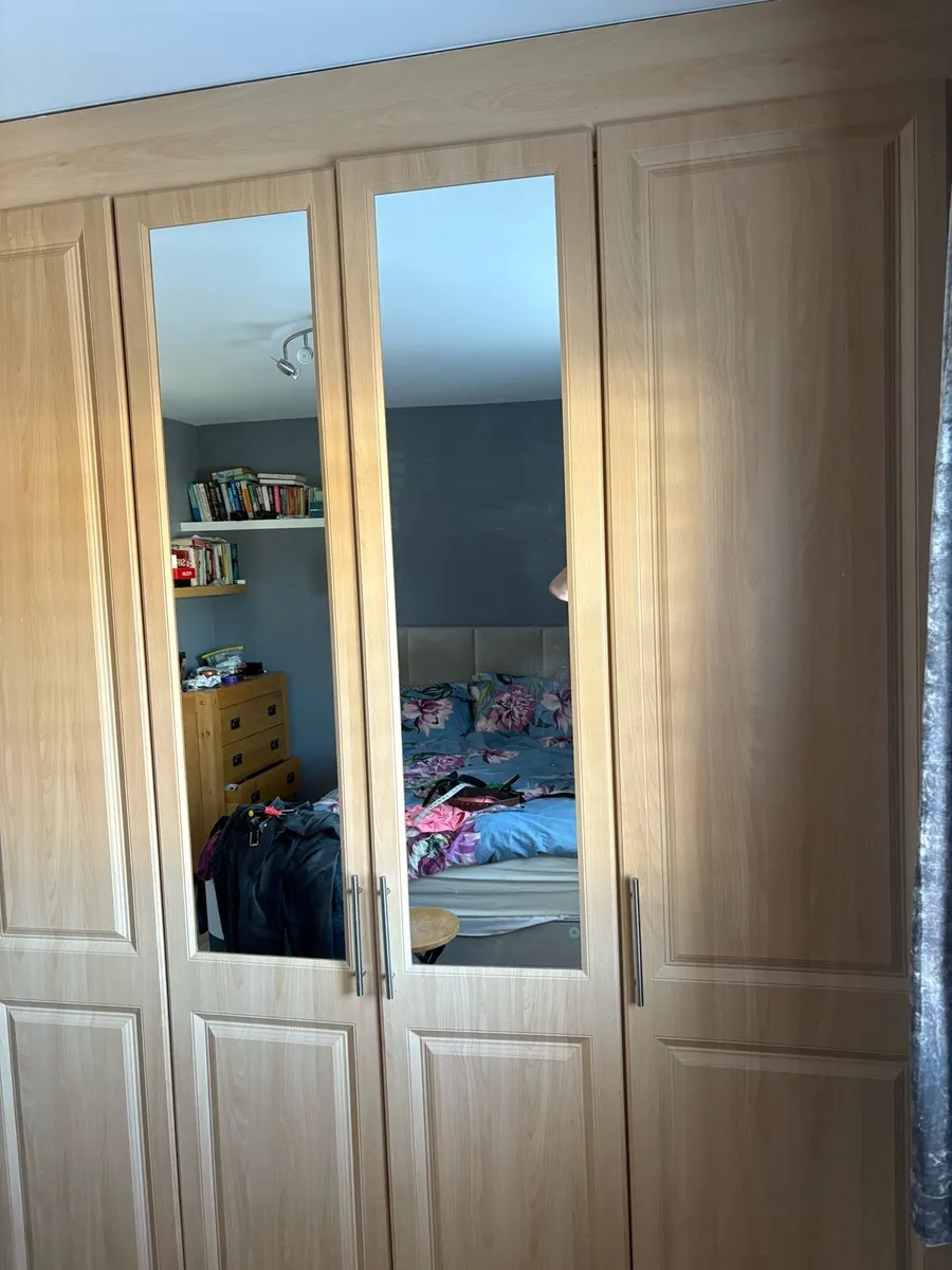 Wardrobes - Image 2