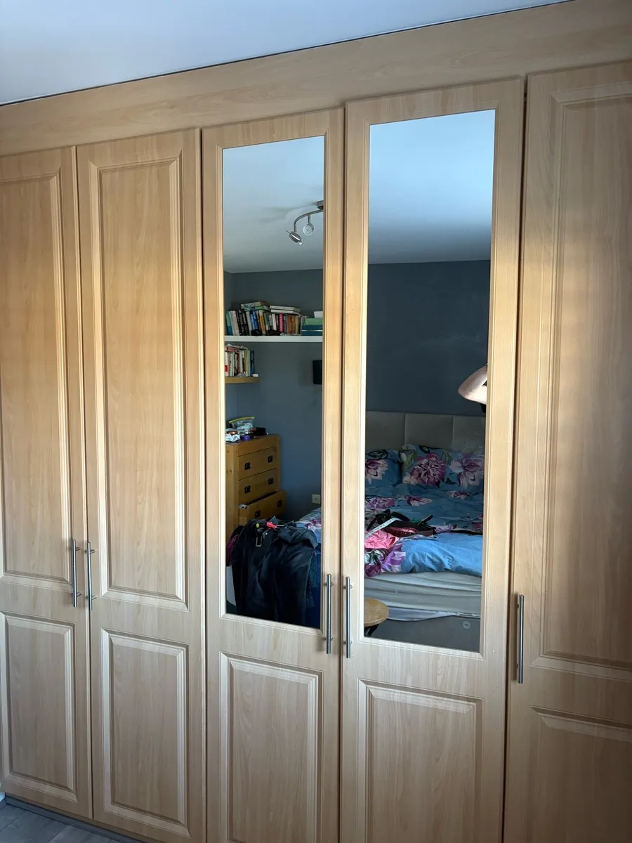 Wardrobes - Image 3
