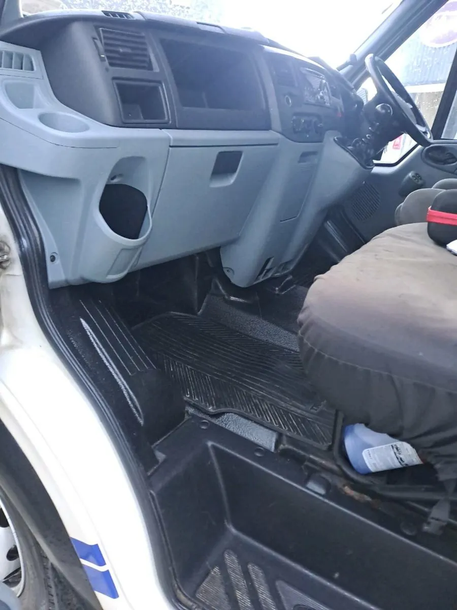 Transit Recovery Truck - Image 3