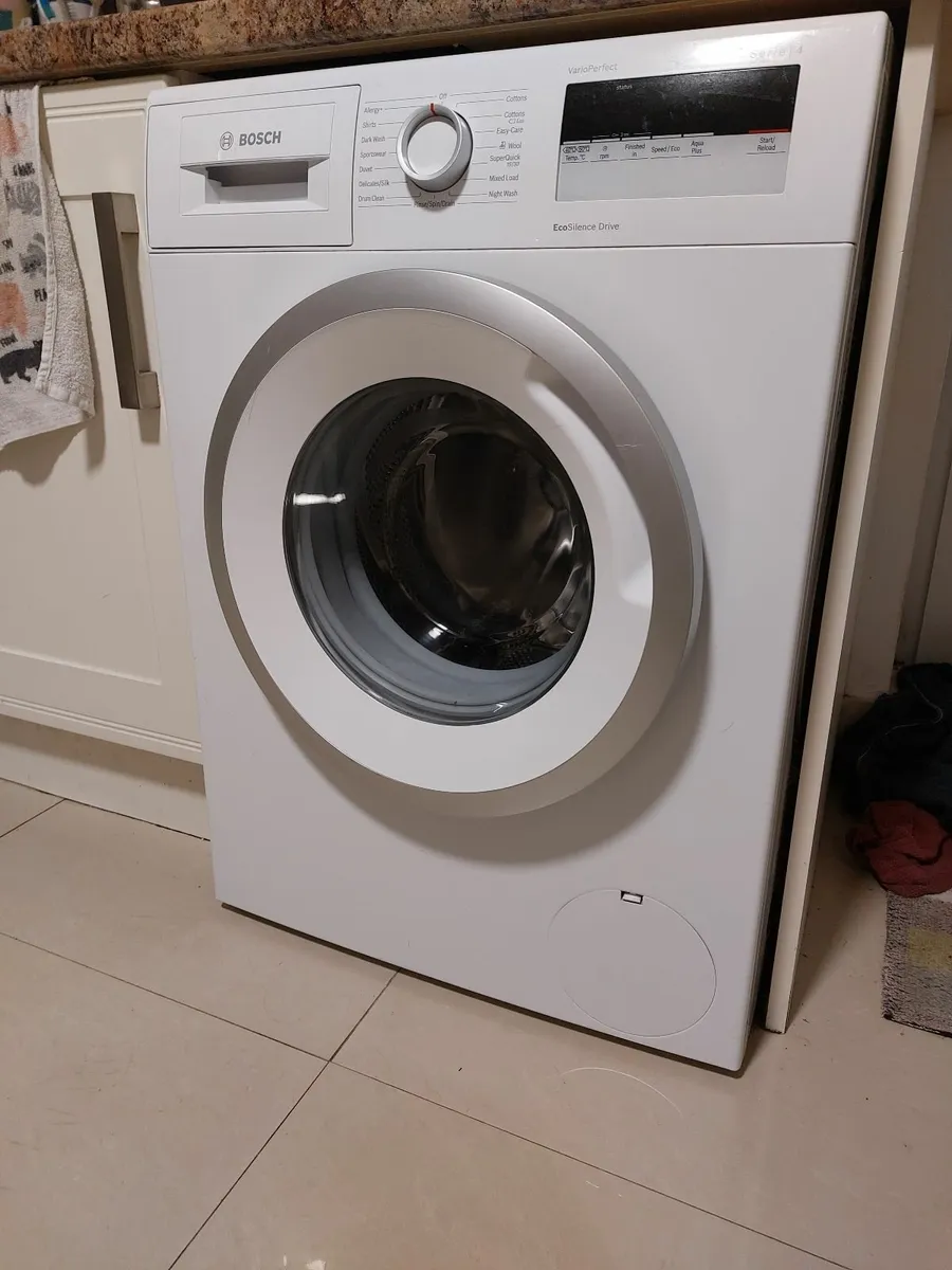 Bosch 7kg Washing Machine - Image 1