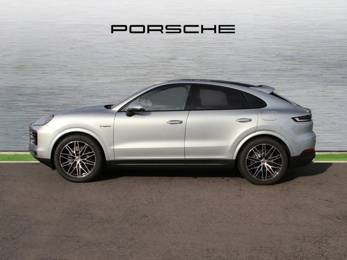 Porsche Cayenne E-hybrid - Image 4