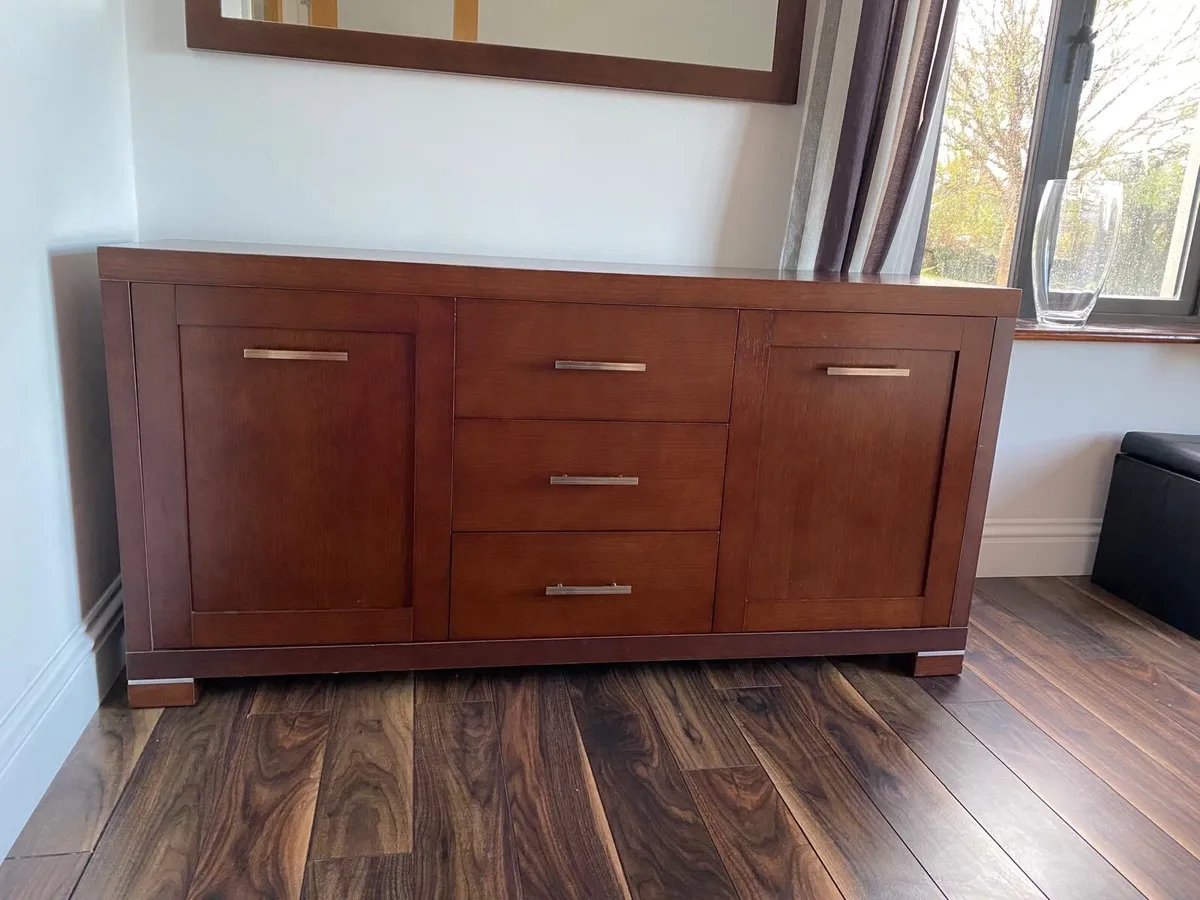 Dining Room Furniture. - Image 4