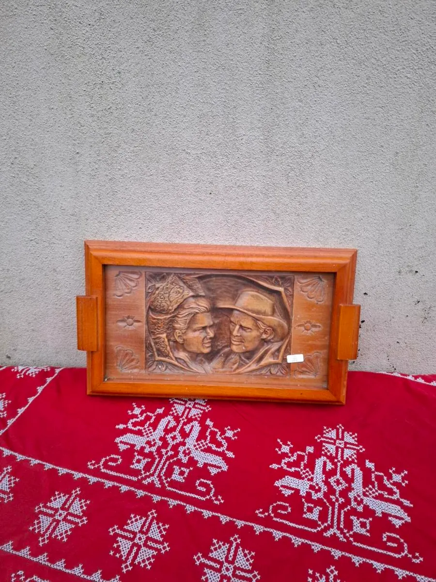 Sculpted wood tray postage possible