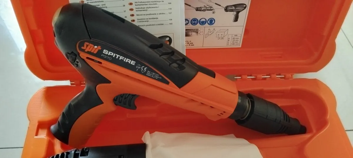 Spit P370 Steel Nail Gun - Image 4