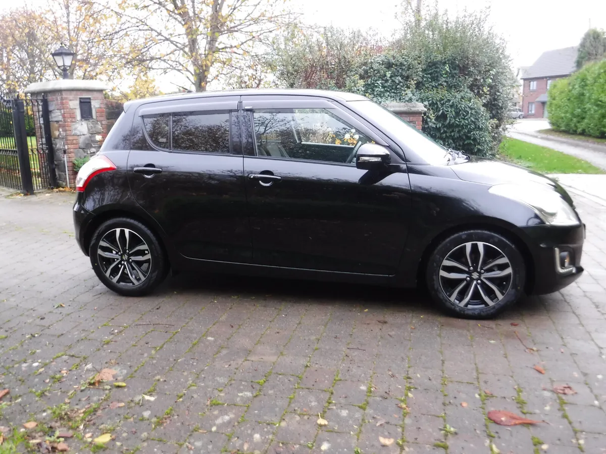 Suzuki Swift 1.2 AUTO STYLE ED HEATED SEATS - Image 2