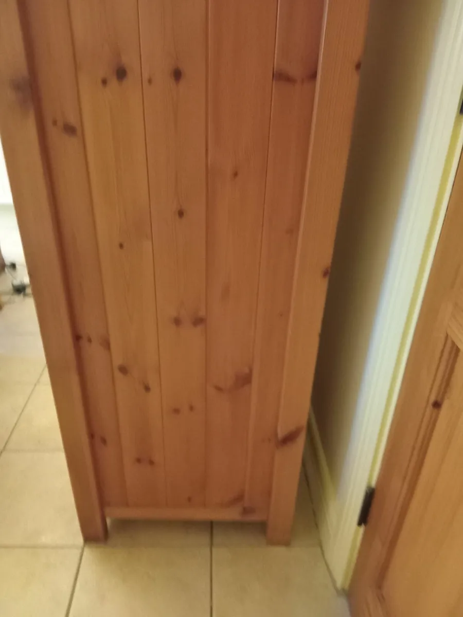 Single pine effect wardrobe - Image 2