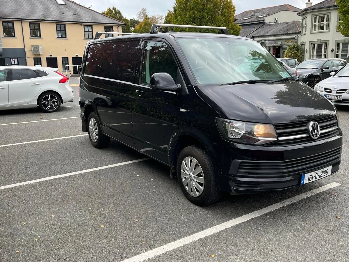 VW Transporter 2016 2.0 tdi manual - Image 3