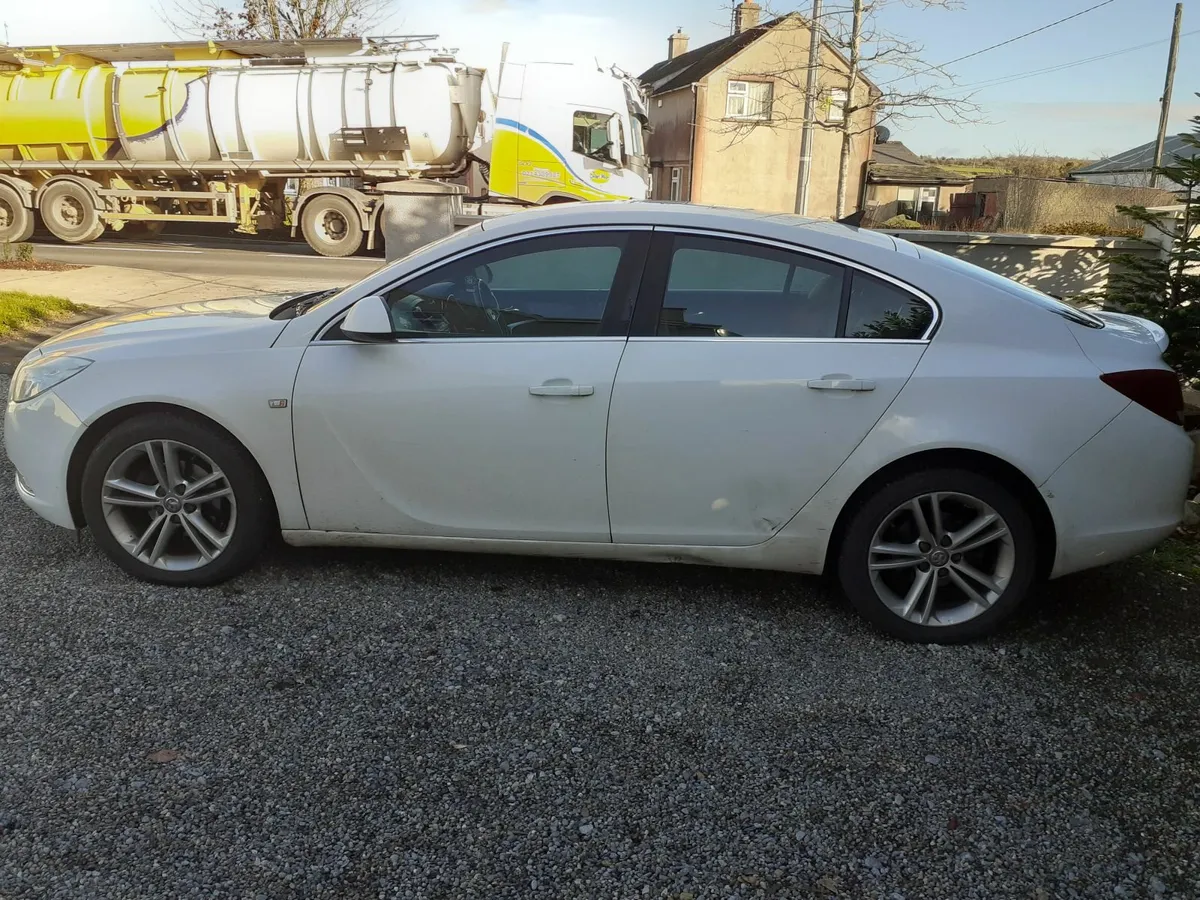 Vauxhall Insignia 2012 - Image 3