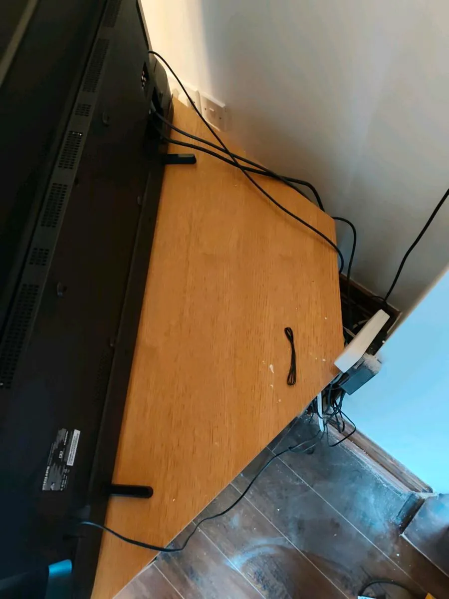 Corner TV unit - Image 2