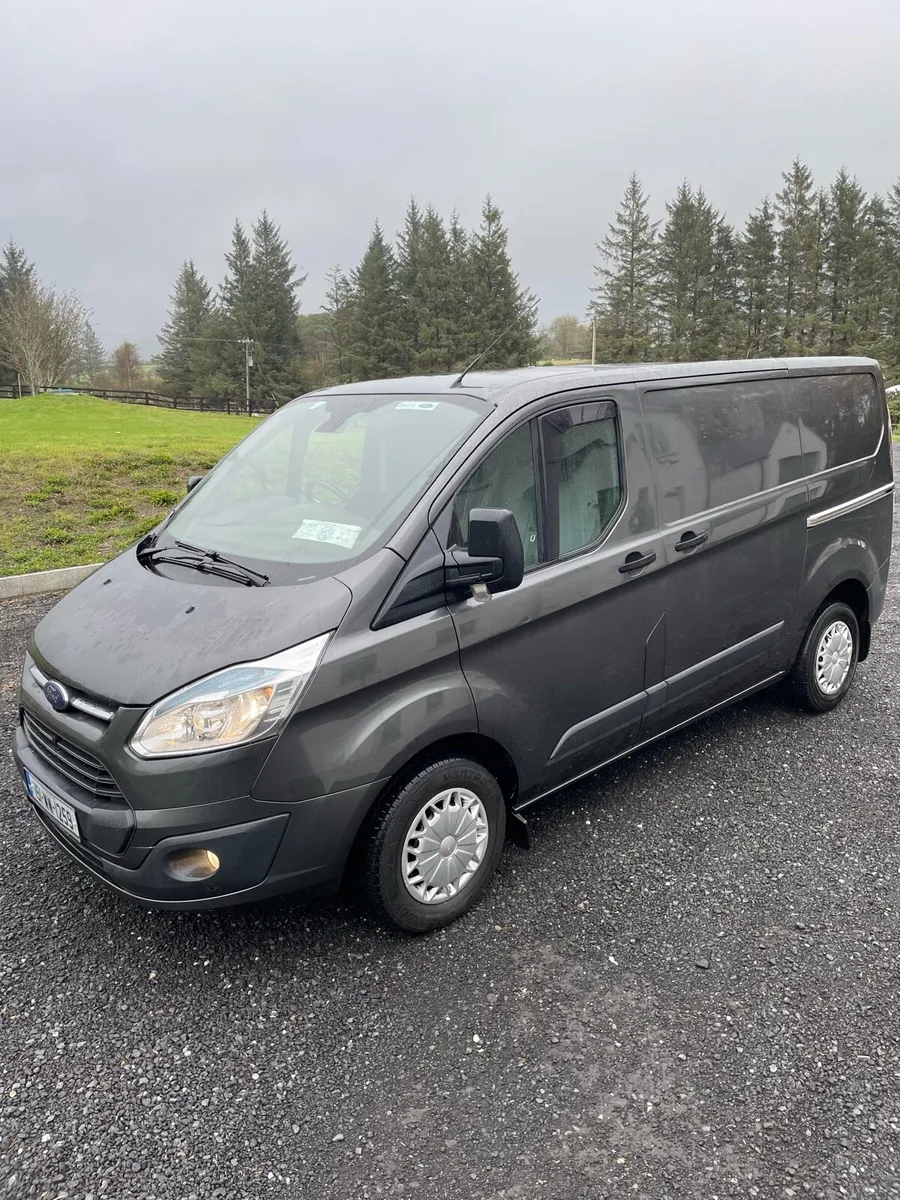 Ford Transit Custom Trend SWB - Image 3