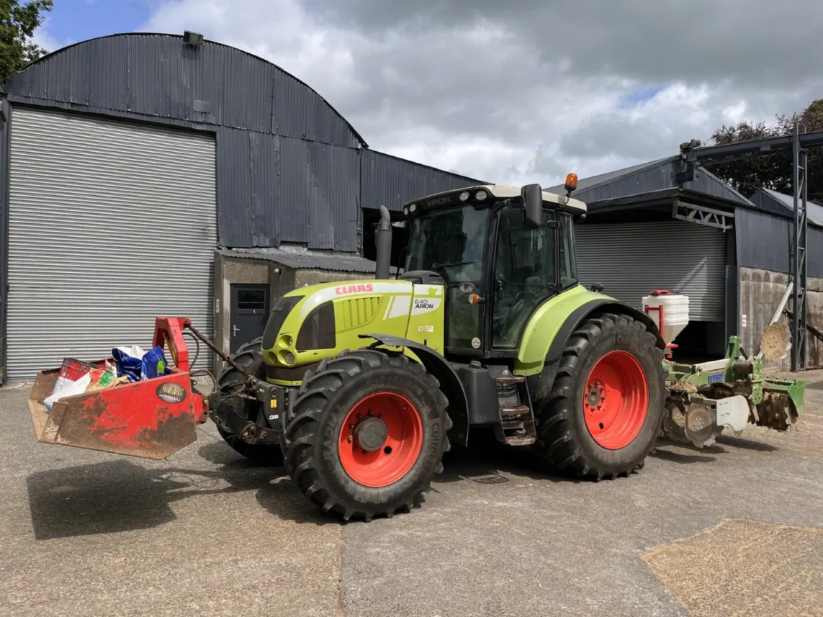 Claas Arion 640 - Image 1