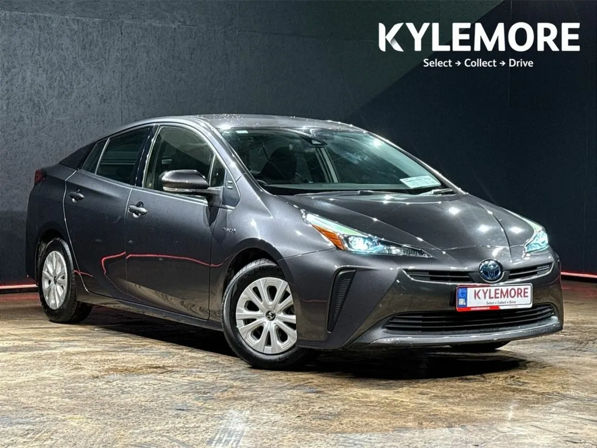 Toyota Prius 1.8L PETROL HYBRID - REVERSE CAMERA - - Image 1