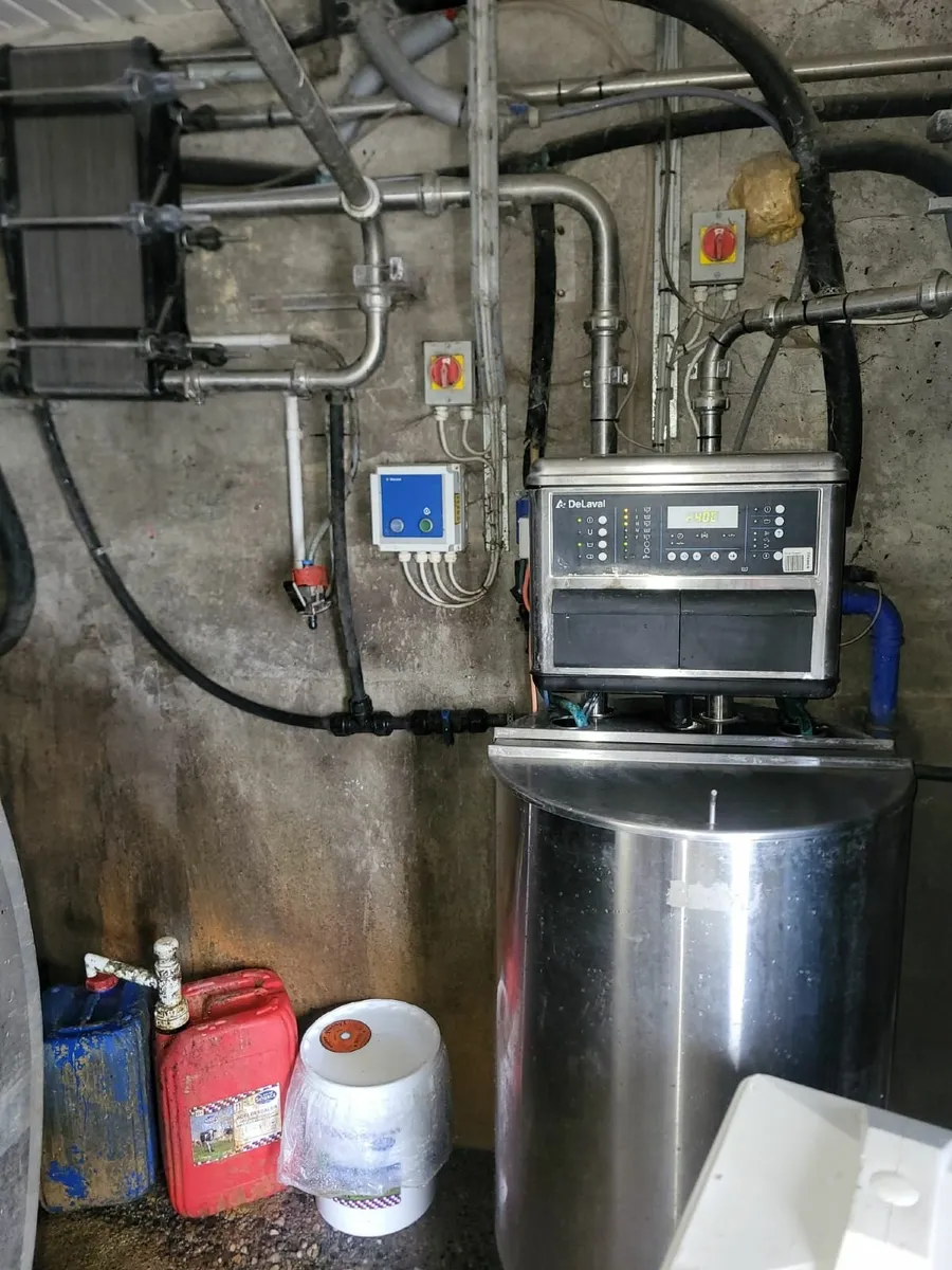 Double 14 unit Milking Machine - Image 3