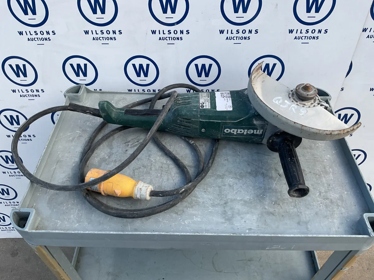 Small Tools & Equipment For Auction - Image 1