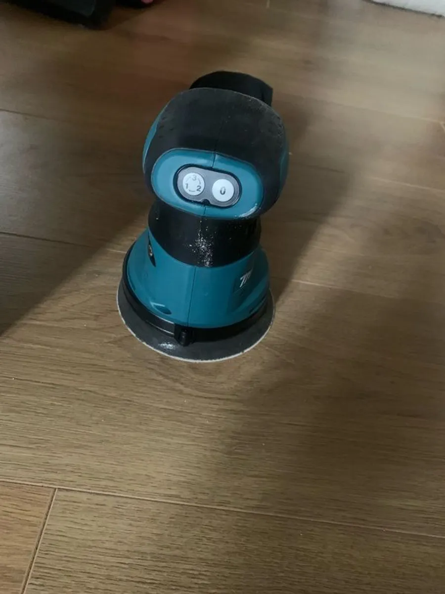 makita sander - Image 2